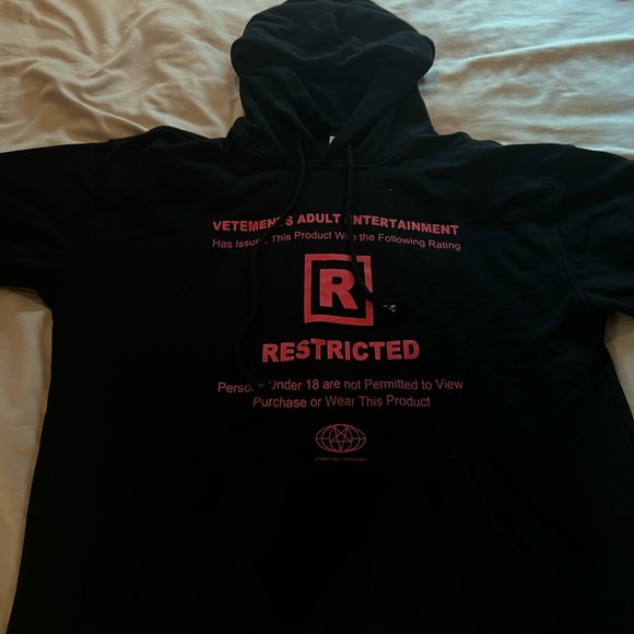 Vetements Oversized 18+ Restricted Logo Black Hoodie (RARE)